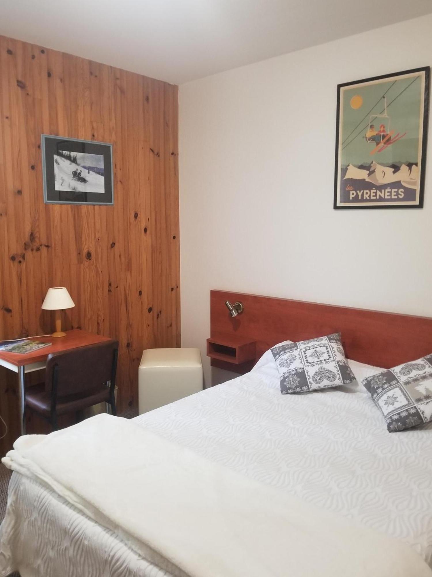 Hotel L'Amoulat Гурет Екстер'єр фото